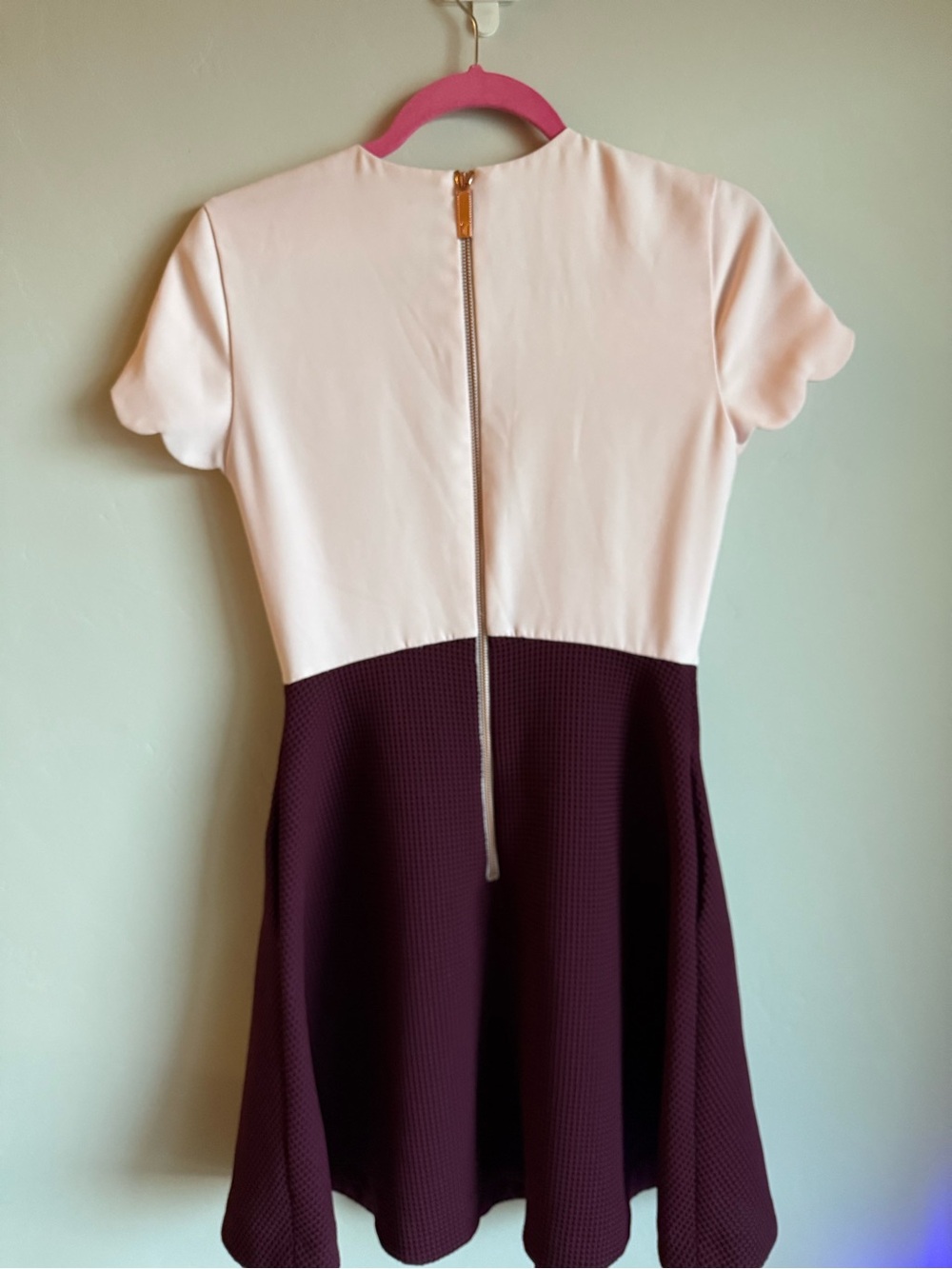 Ted Baker Blush and Burgundy Scallop A-line dress with Bow detail - Picture 2 of 9